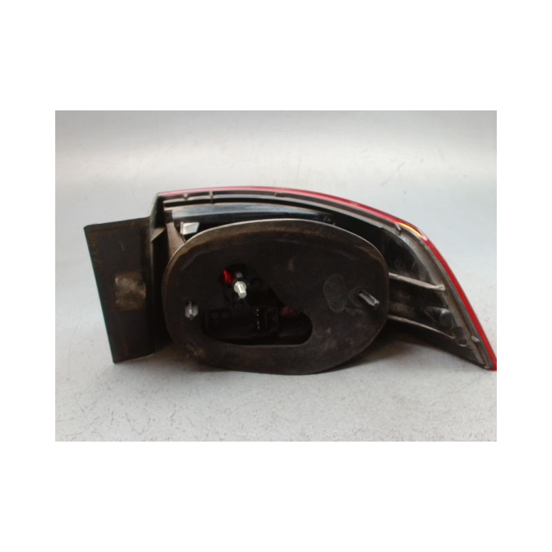 FEU ARRIERE GAUCHE  RENAULT LAGUNA II Phase 2 2005-2007