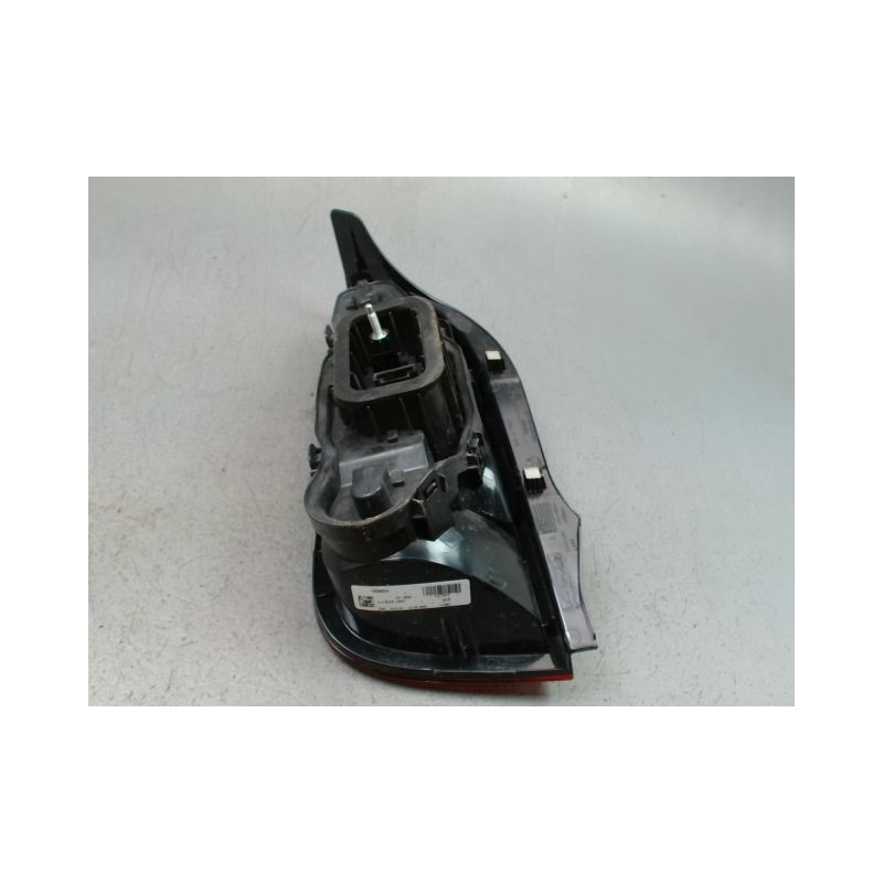 FEU ARRIERE DROIT SKODA CITIGO
