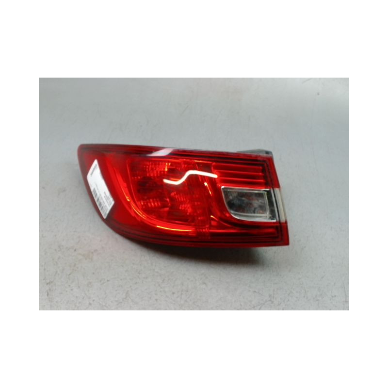 FEU ARRIERE GAUCHE  RENAULT CLIO IV Phase 1 2012-...