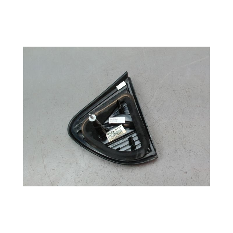 FEU ARRIERE INTERIEUR GAUCHE RENAULT CAPTUR Phase 1 2013-...