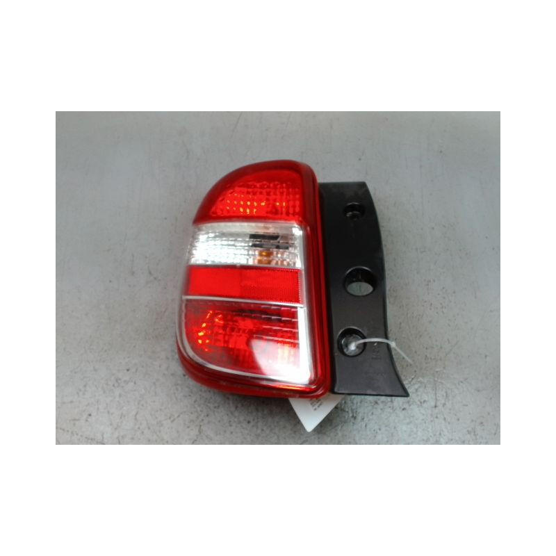 FEU ARRIERE GAUCHE  NISSAN MICRA 2009-