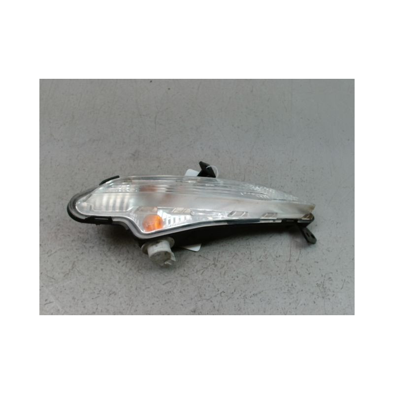 CLIGNOTANT DROIT PEUGEOT 308 2011-