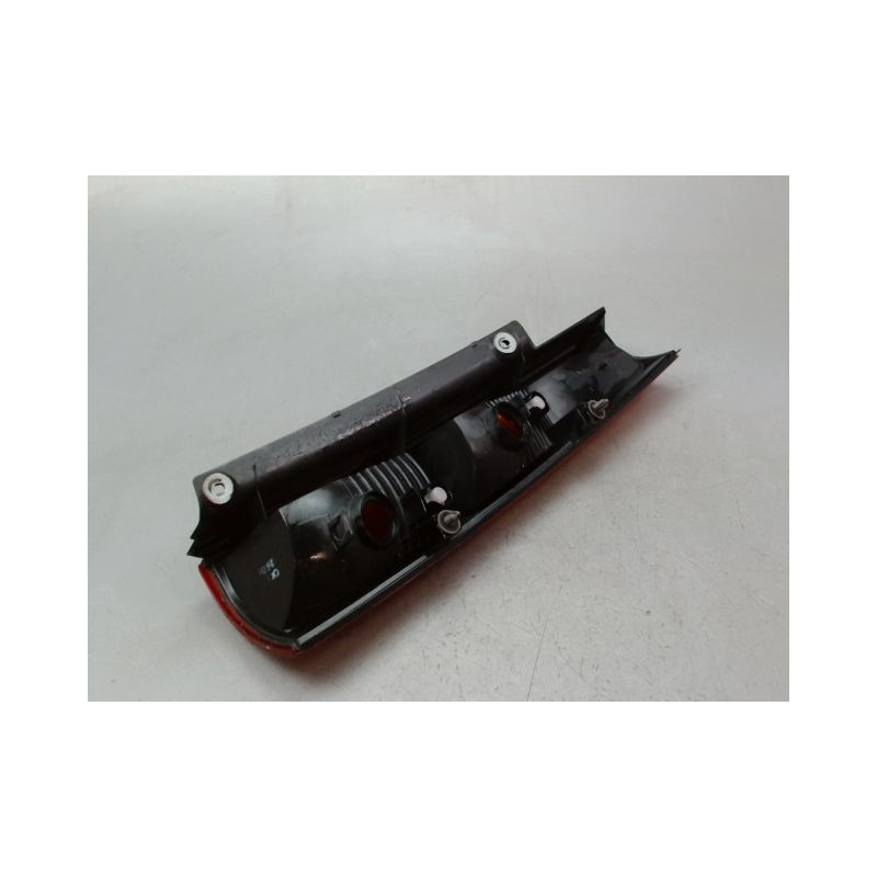 FEU ARRIERE GAUCHE  SUZUKI IGNIS II 2003-2009