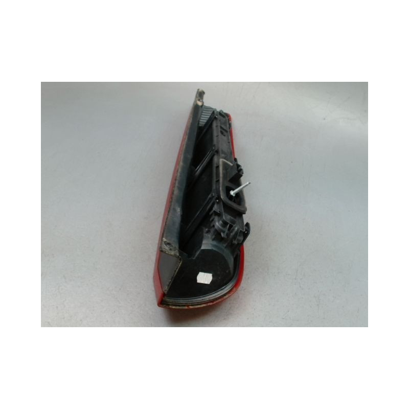 FEU ARRIERE GAUCHE  FORD FIESTA V Phase 1 2002-2005