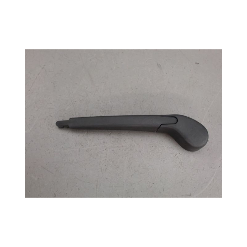 BRAS ESSUIE-GLACE ARRIERE FORD FOCUS