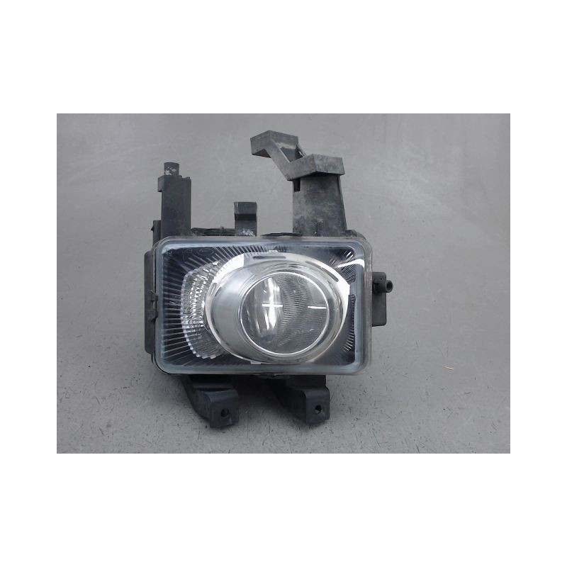 PHARE ANTIBROUILLARD AVANT GAUCHE OPEL ZAFIRA