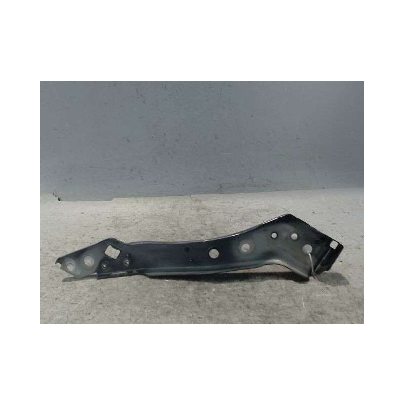 SUPPORT PHARE DROIT RENAULT MEGANE III 2008-