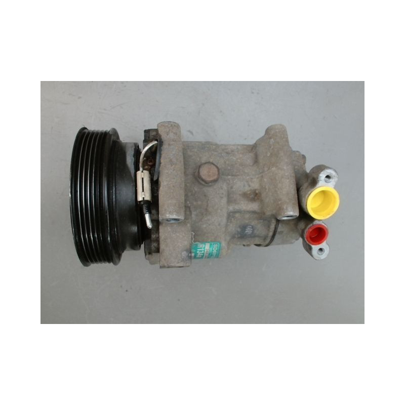 COMPRESSEUR AIR CONDITIONNE RENAULT CLIO