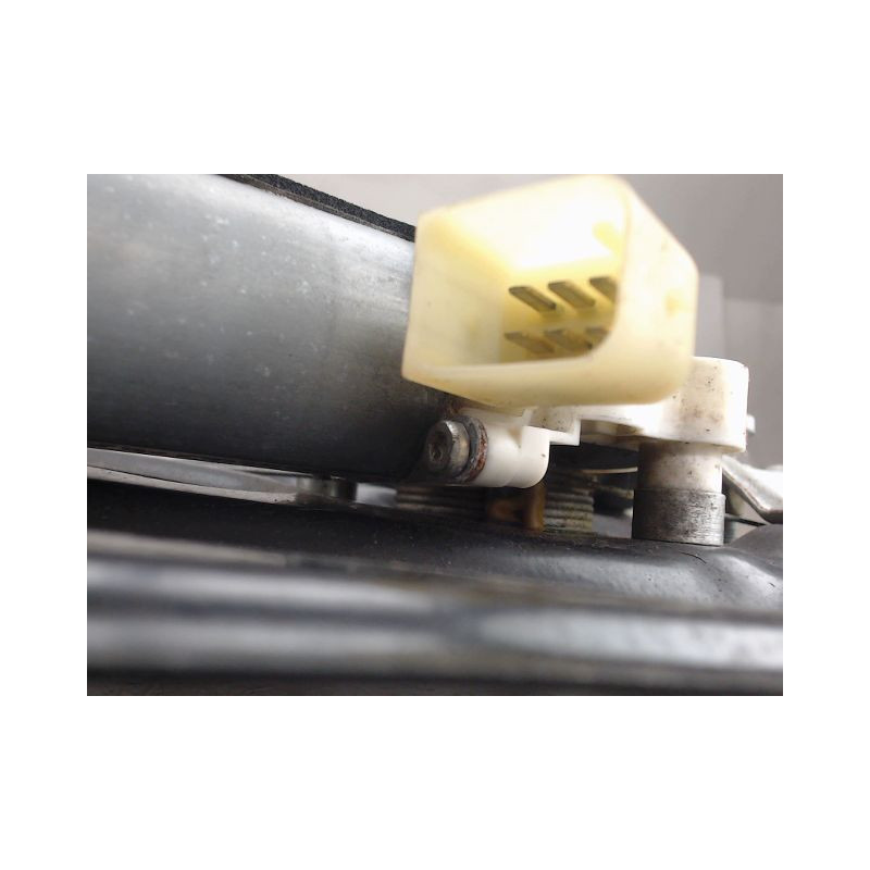 MECANISME LEVE-GLACE ARRIERE DROIT MERCEDES CLK