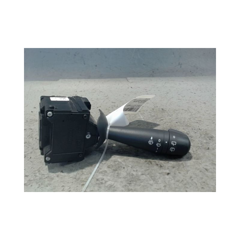COMMANDE ESSUIE GLACE DACIA LOGAN MCV 2007-