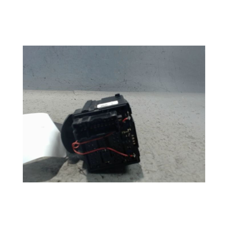 COMMANDE ESSUIE GLACE DACIA LOGAN MCV 2007-