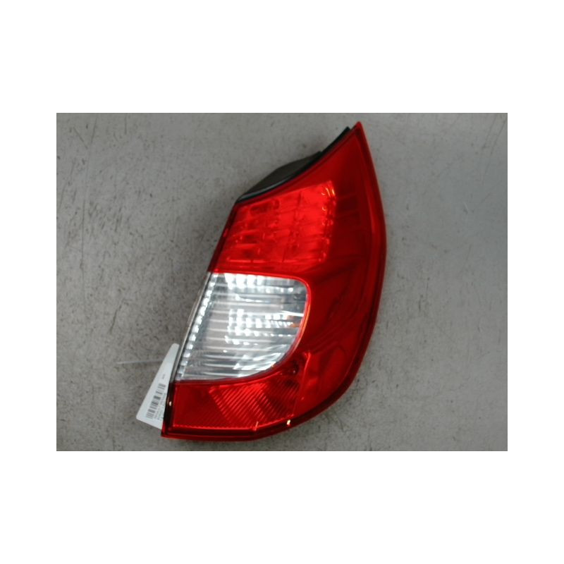 FEU ARRIERE DROIT RENAULT SCENIC II PH2 2006-