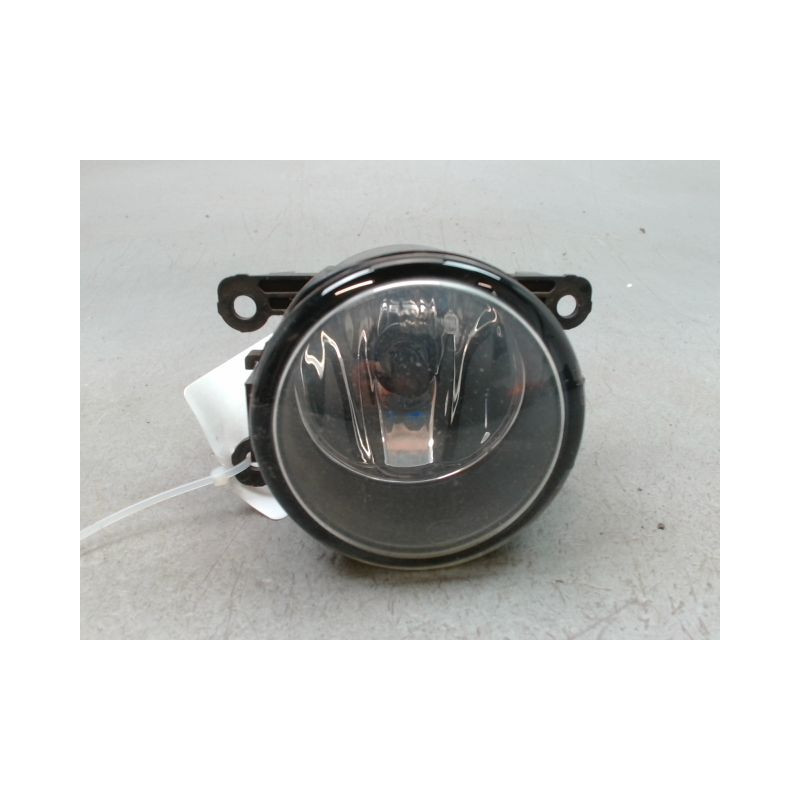 PHARE ANTIBROUILLARD AVANT DROIT SUZUKI SWIFT