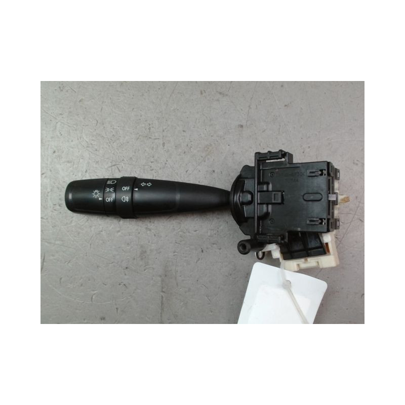 COMMANDE ECLAIRAGE SUZUKI SWIFT