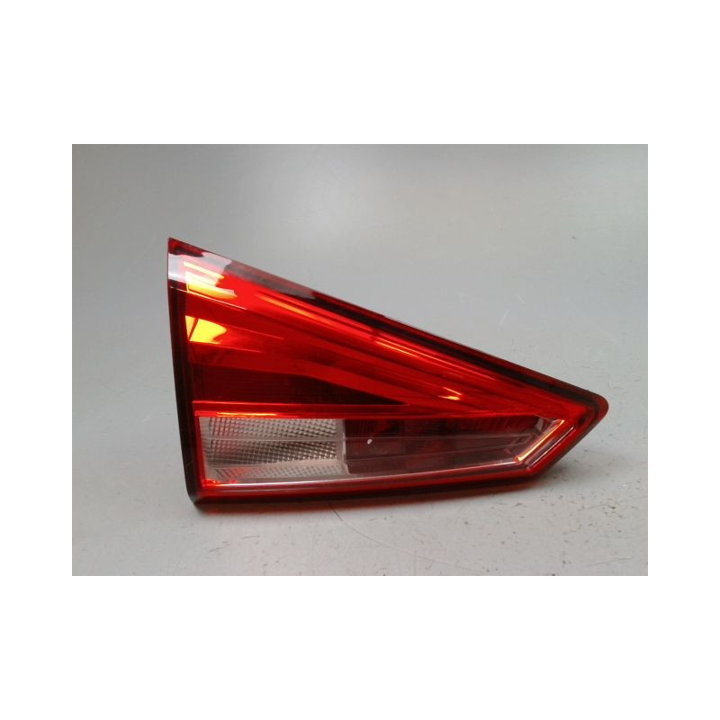 FEU ARRIERE INTERIEUR GAUCHE SEAT ARONA