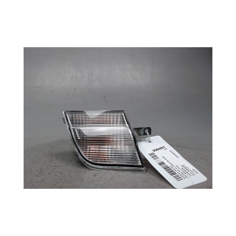 CLIGNOTANT DROIT NISSAN MICRA 2003-2005
