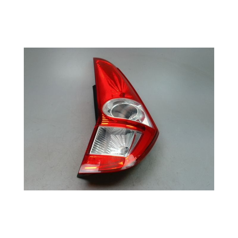FEU ARRIERE DROIT SUZUKI SPLASH 2008-2012