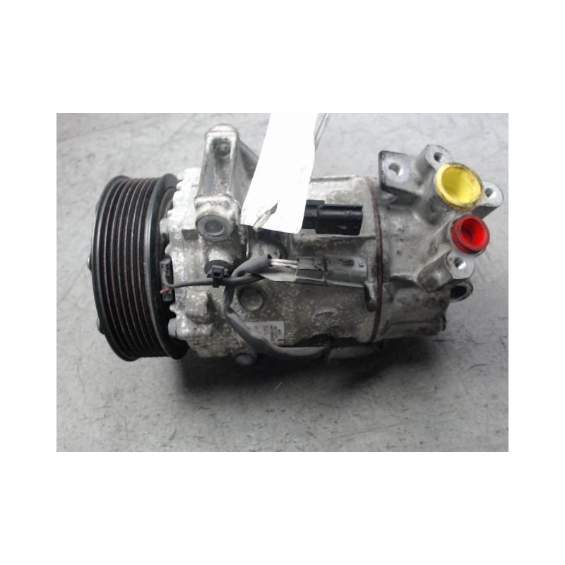 COMPRESSEUR AIR CONDITIONNE RENAULT CLIO
