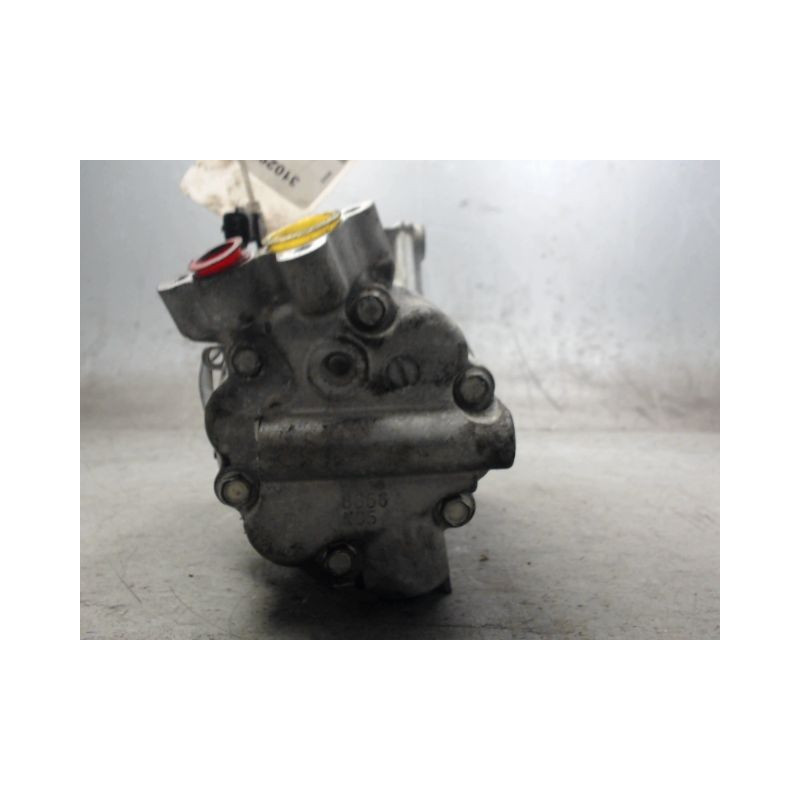 COMPRESSEUR AIR CONDITIONNE RENAULT CLIO