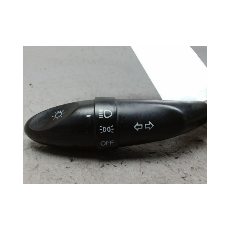COMMANDE CLIGNOTANT HYUNDAI LANTRA