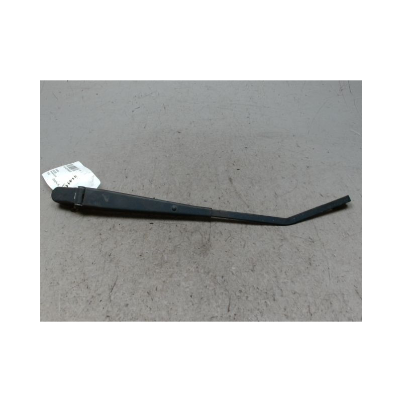BRAS ESSUIE-GLACE AVANT DROIT JEEP JEEP WRANGLER
