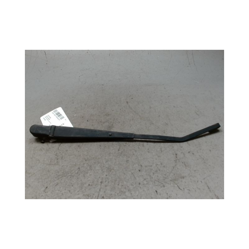 BRAS ESSUIE-GLACE AVANT GAUCHE JEEP JEEP WRANGLER