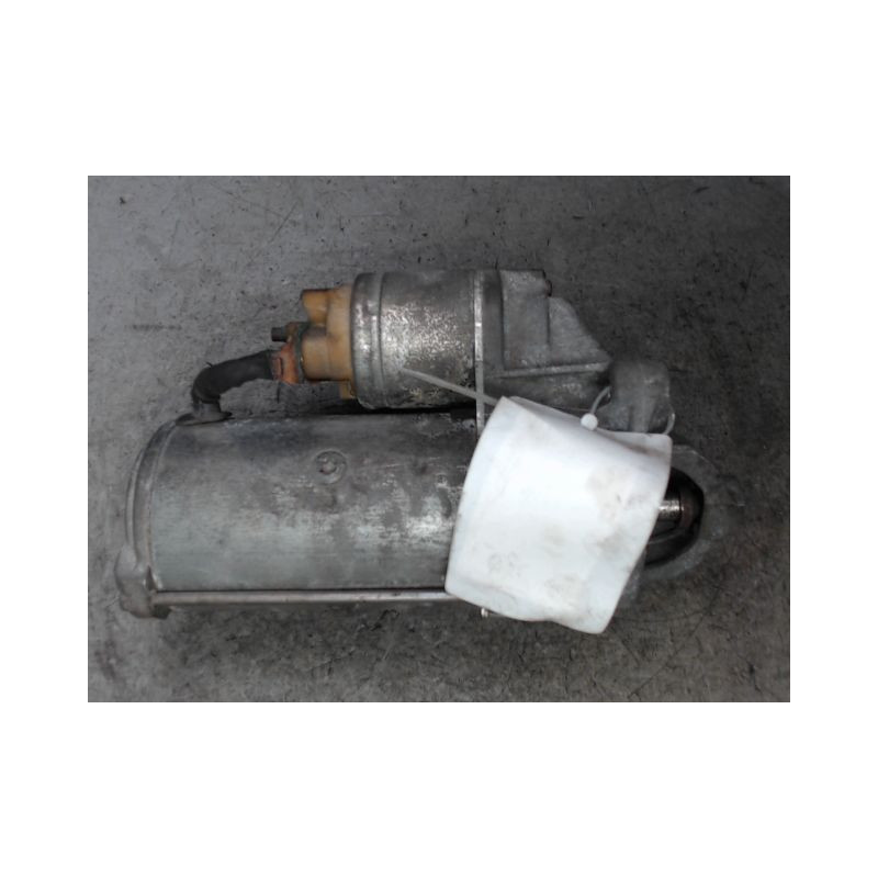 DEMARREUR RENAULT TRAFIC COMBI L1H1 1000KG 2001-