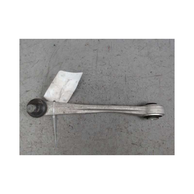 TRIANGLE SUPERIEUR AVANT DROIT AUDI A6