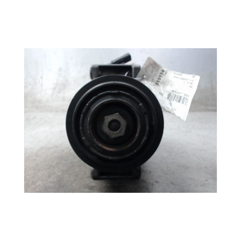 COMPRESSEUR AIR CONDITIONNE MERCEDES CLASSE E