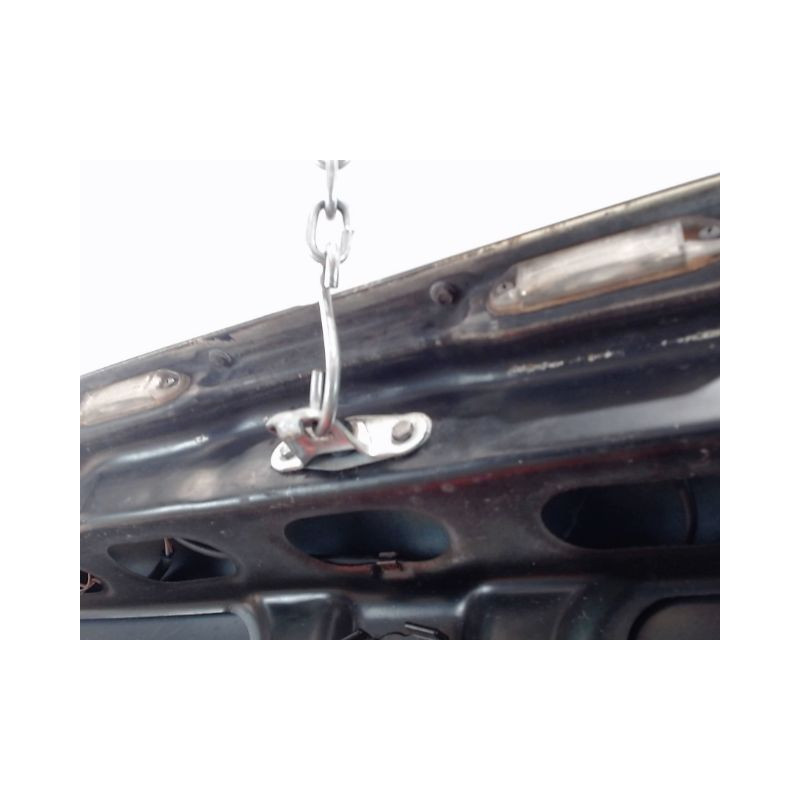 COFFRE ARRIERE MERCEDES 200