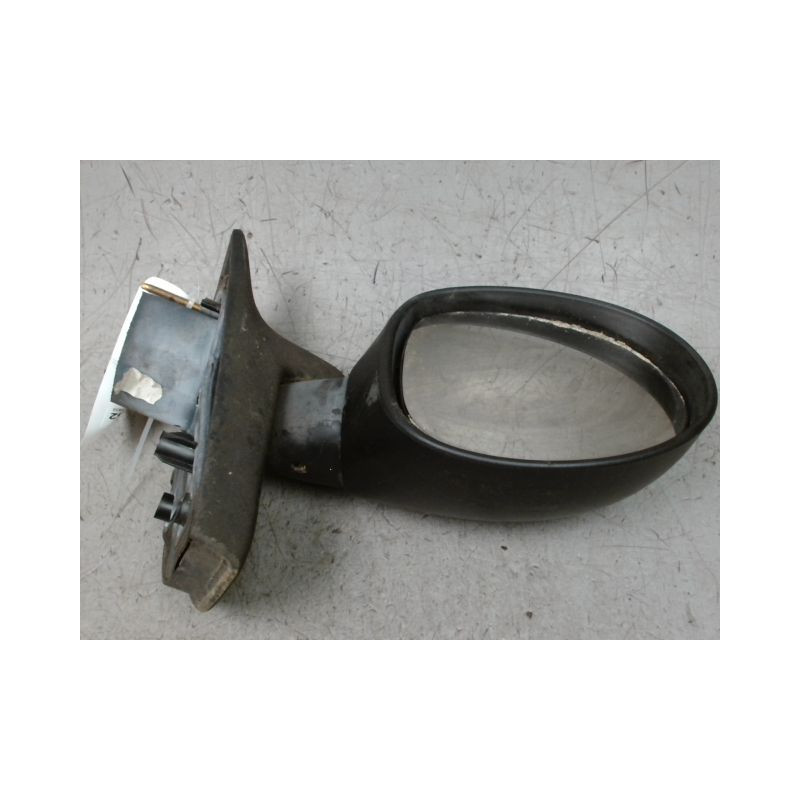 RETROVISEUR EXTERIEUR ELECTRIQUE DROIT RENAULT TWINGO 93-98