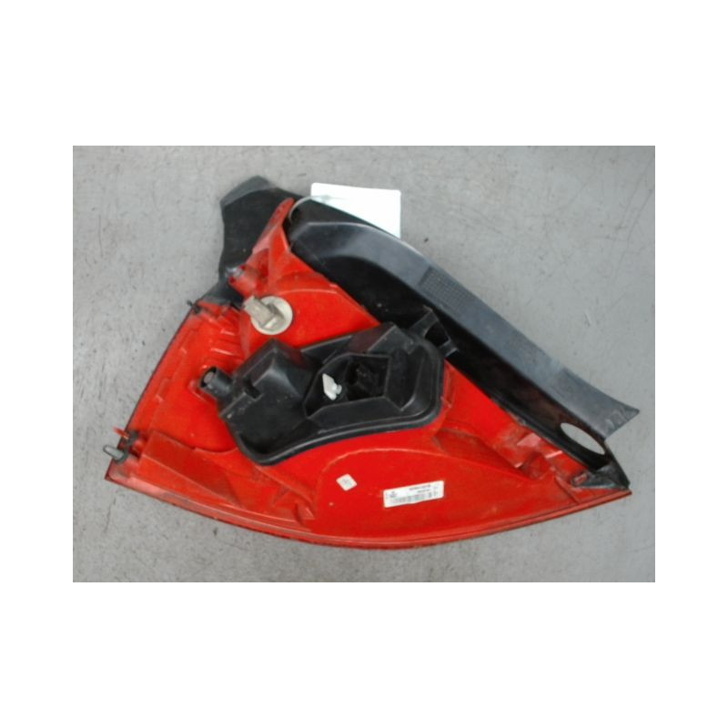 FEU ARRIERE DROIT RENAULT MEGANE II PH2 2006-