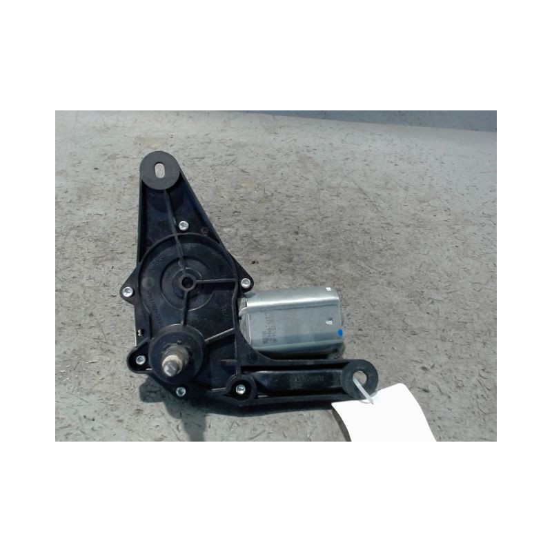MOTEUR ESSUIE-GLACE ARRIERE RENAULT CLIO II PH.2 01-06