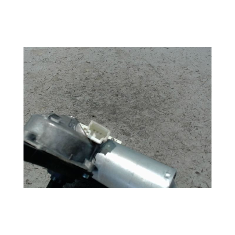 MOTEUR ESSUIE-GLACE ARRIERE RENAULT CLIO II PH.2 01-06