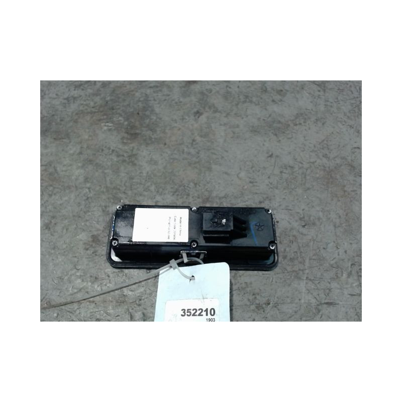 ACTIONNEUR SERRURE HAYON  JEEP CHEROKEE 2004-