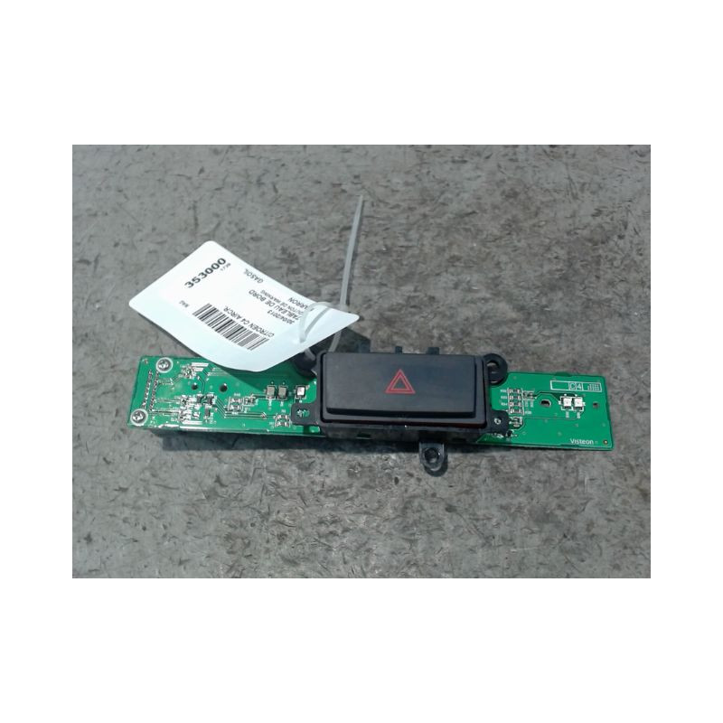BOUTON DE WARNING CITROEN C4 AIRCR.