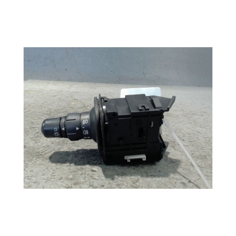 COMMANDE CLIGNOTANT RENAULT SCENIC II PH2 2006-