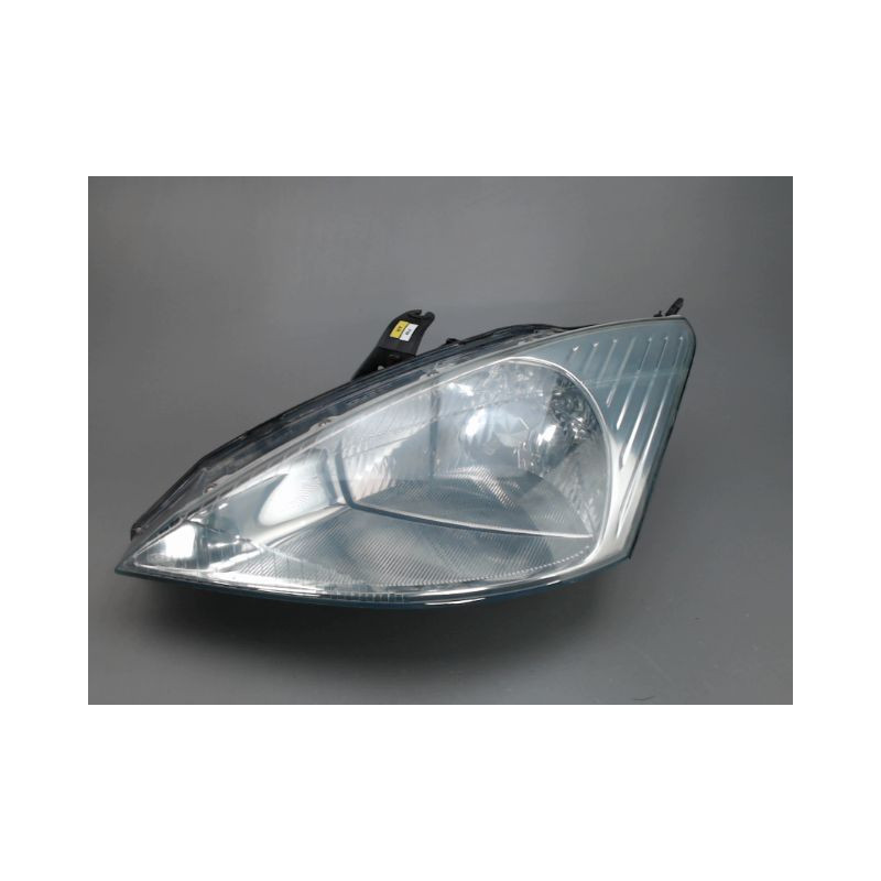 PHARE GAUCHE FORD FOCUS