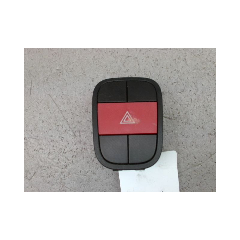 BOUTON DE WARNING FIAT FIORINO
