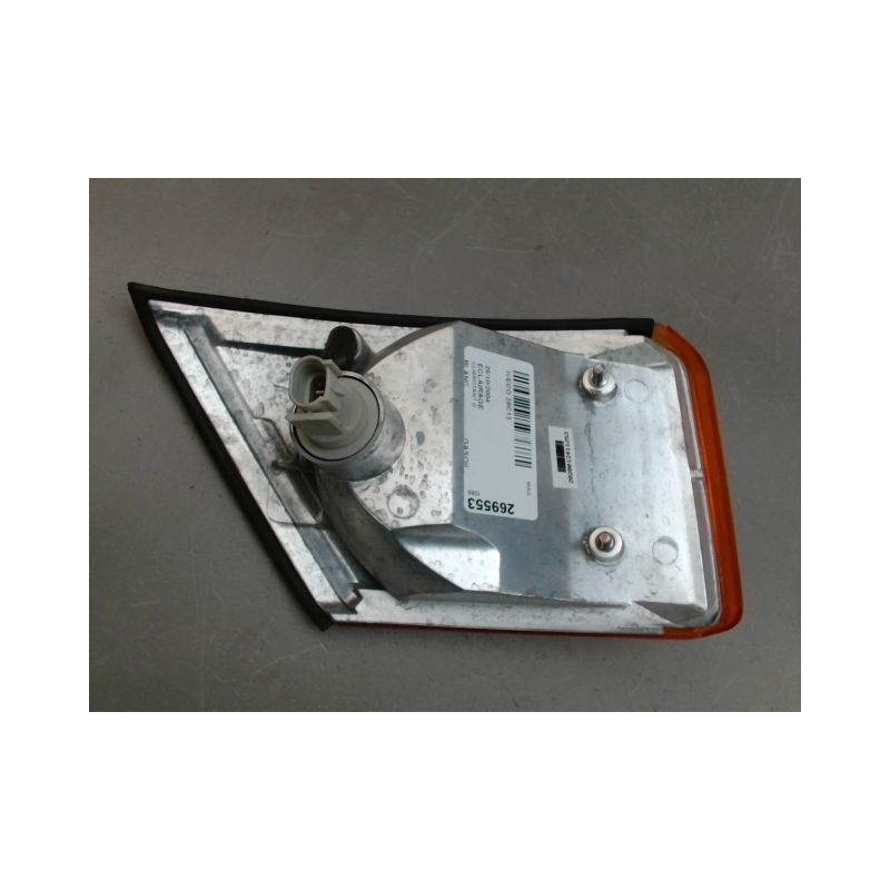 CLIGNOTANT GAUCHE IVECO 35C13