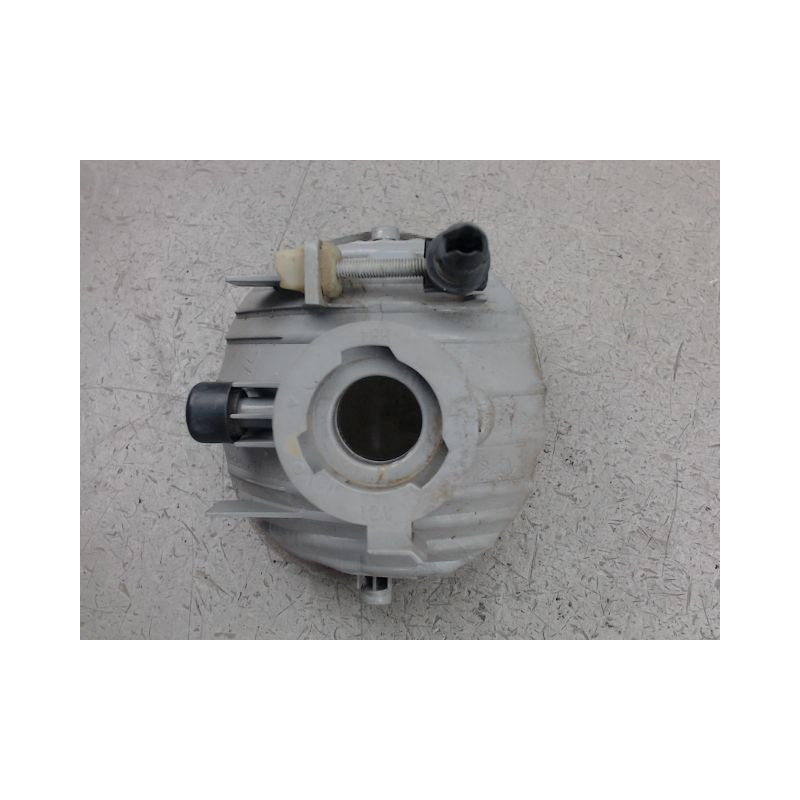 PHARE ANTIBROUILLARD AVANT GAUCHE TOYOTA RAV4