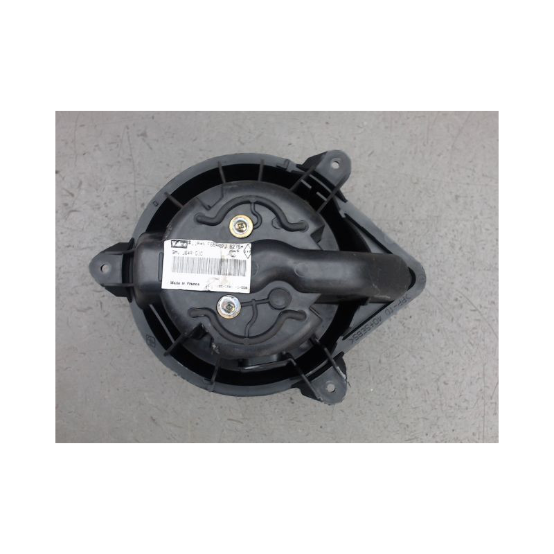MOTEUR VENTILATEUR CHAUFFAGE RENAULT MEGANE