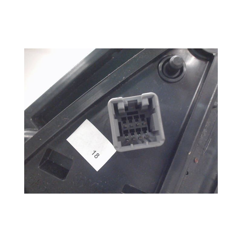RETROVISEUR EXTERIEUR ELECTRIQUE DROIT KIA VENGA