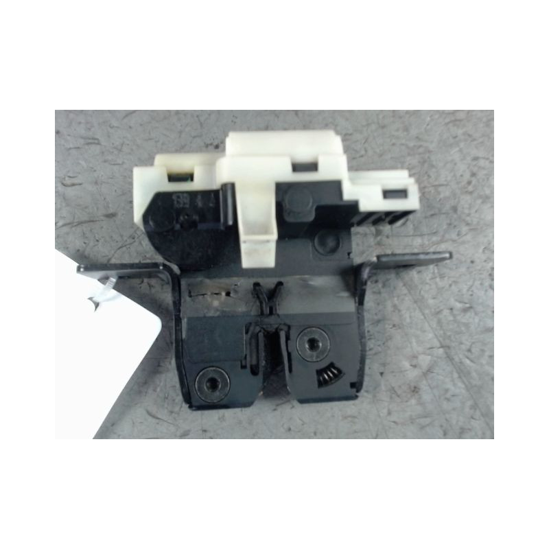 SERRURE HAYON  RENAULT MODUS
