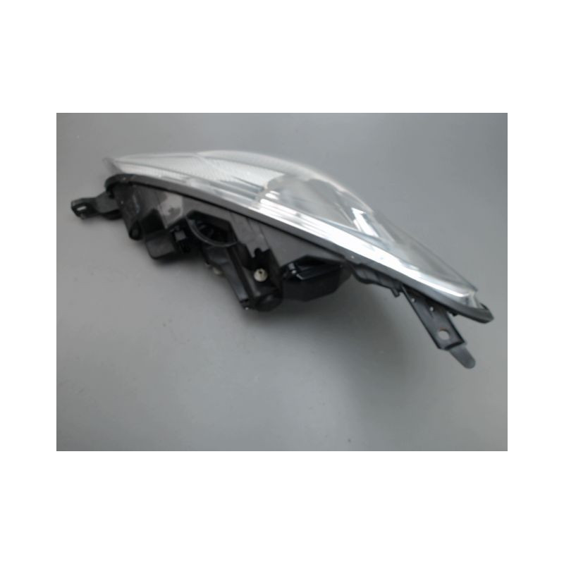 PHARE DROIT PEUGEOT 407 COUPE