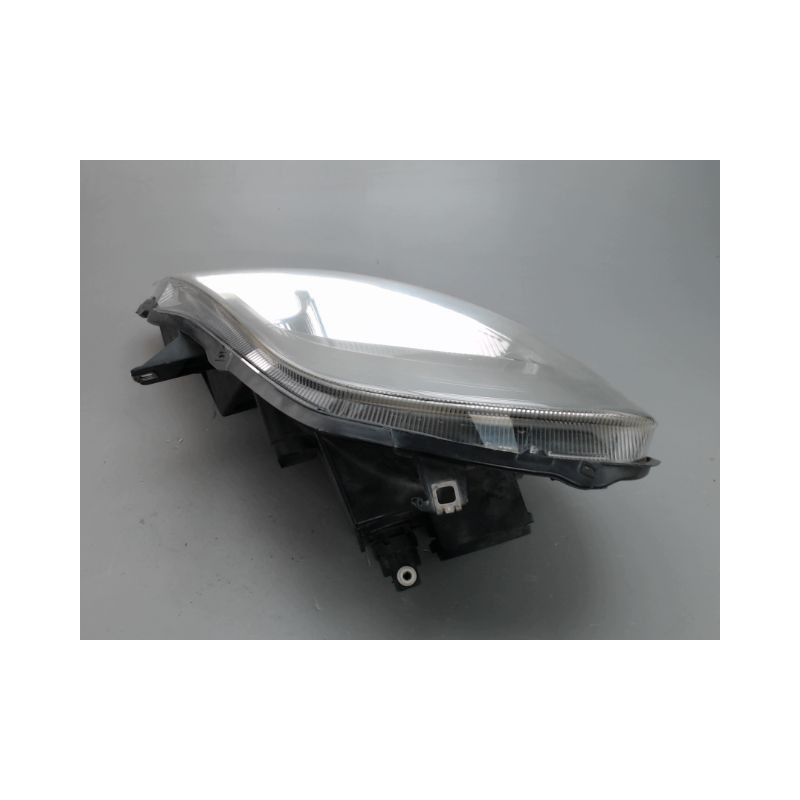 PHARE DROIT OPEL VIVARO