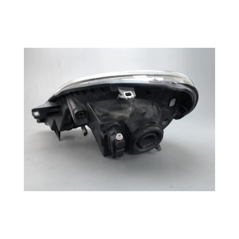 PHARE DROIT OPEL VIVARO