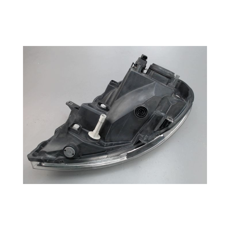 PHARE DROIT OPEL VIVARO