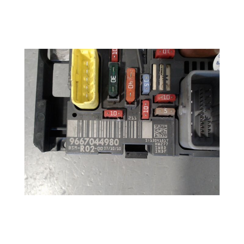 BOITE A FUSIBLES CITROEN C3 PICASSO MONOSP. Phase 1 2009-2012