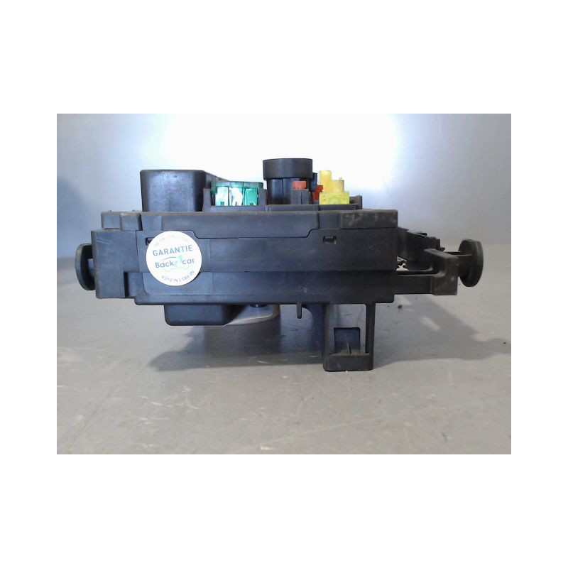 BOITE A FUSIBLES CITROEN C5 BERL. II (X7) 2008-...